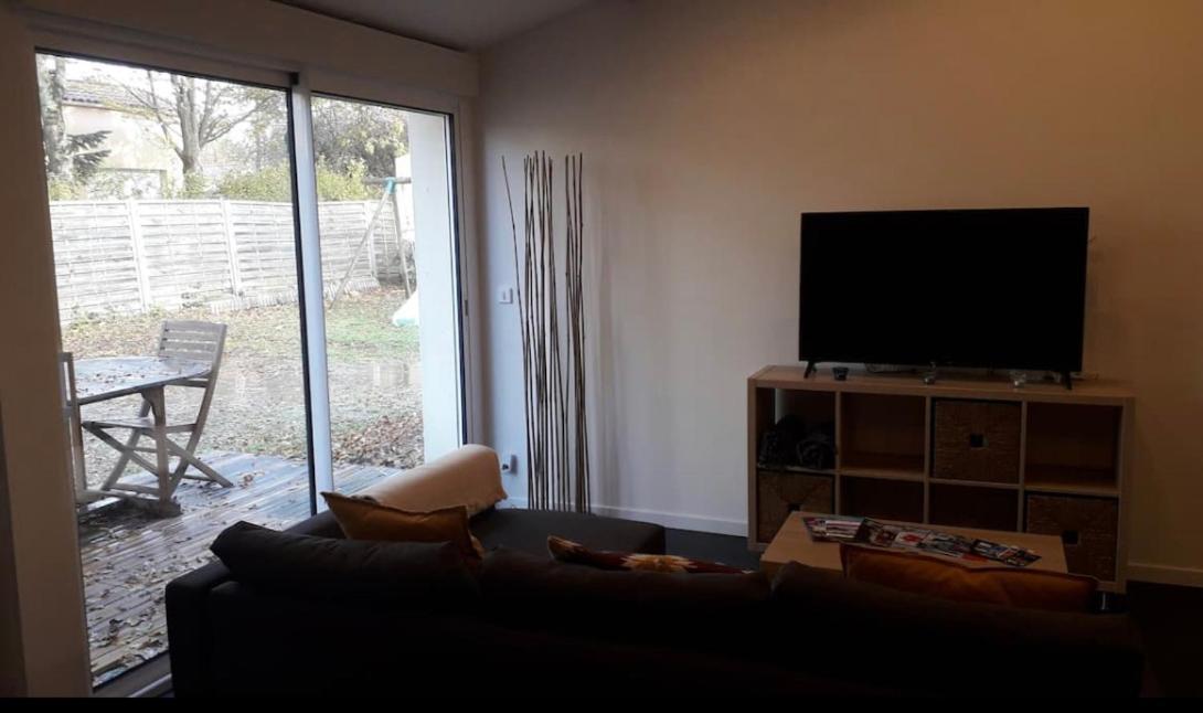 Holiday home Entre Terre Et *